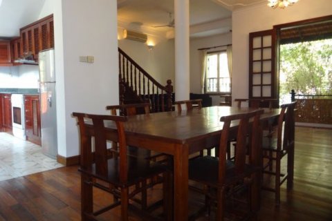 4 bedrooms House in Tay Ho, Ha Noi, No. 5325 11