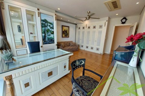 4 bedrooms House in Nha Trang, No. 27770 7