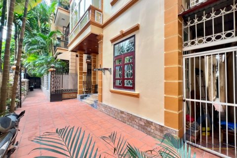 4 bedrooms Villa in Tay Ho, Ha Noi, No. 26645 2