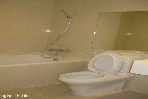 3 bedrooms Apartment in Dong Da, Ha Noi, No. 8534 9