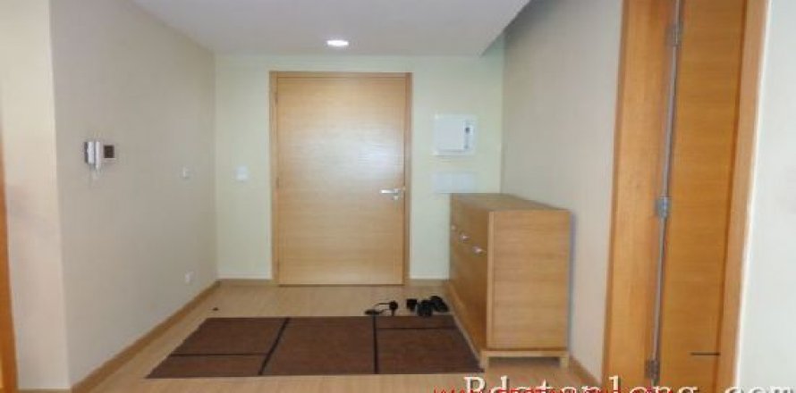 Квартира с 2 спальнями в Донгда, Ханой ,  № 8379