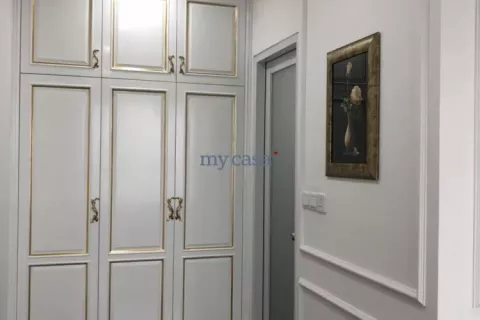 Квартира с 2 спальнями в Тхудык, Хошимин ,  № 11669 2