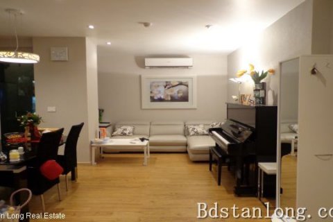 3 bedrooms Apartment in Tay Ho, Ha Noi, No. 8612