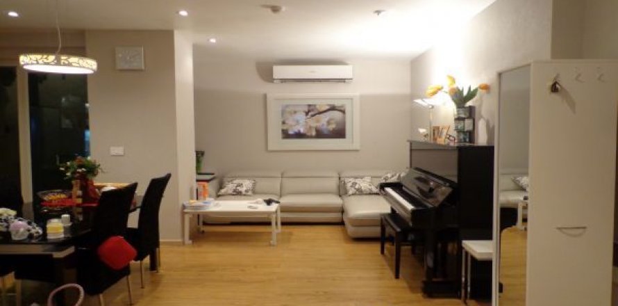 3 bedrooms Apartment in Tay Ho, Ha Noi,  No. 8612