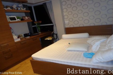 3 bedrooms Apartment in Tay Ho, Ha Noi,  No. 8612 12