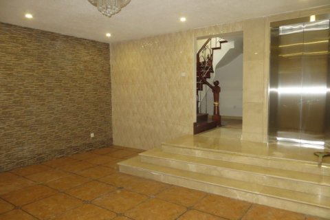 5 bedrooms Villa in Long Bien, Ha Noi, No. 5311 20