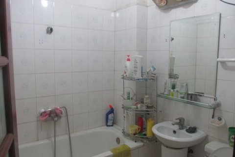 Дом с 5 спальнями в Бадинь, Ханой ,  № 5310 10