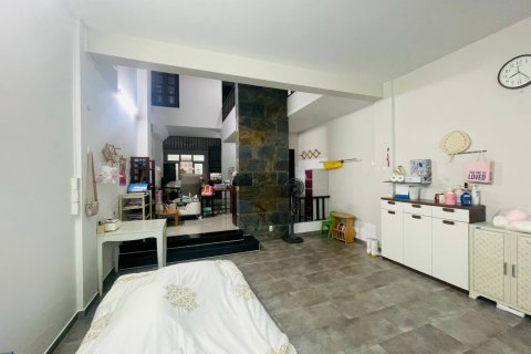 Таунхаус 100м2 в Биньтянь, Хошимин , № 17313 3