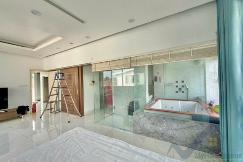 5 bedrooms Villa in Ha Noi, No. 26355 13