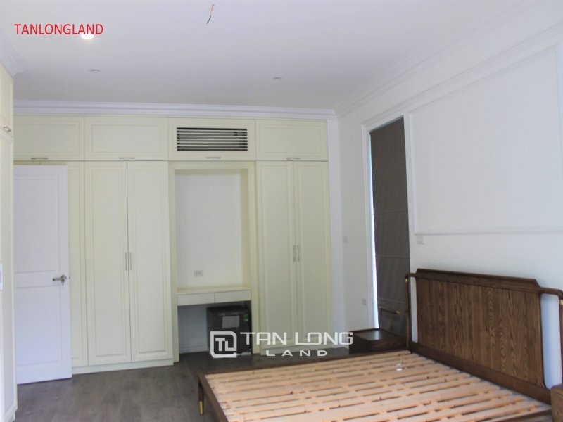 4 bedrooms Villa in Long Bien, Ha Noi, Vietnam No. 2514