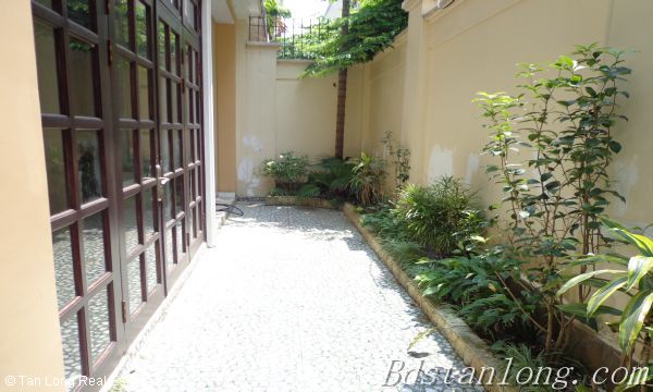 4 bedrooms House in Bac Tu Liem, Ha Noi, Vietnam No. 8130