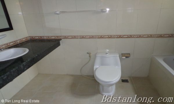 4 bedrooms House in Bac Tu Liem, Ha Noi, Vietnam No. 8130