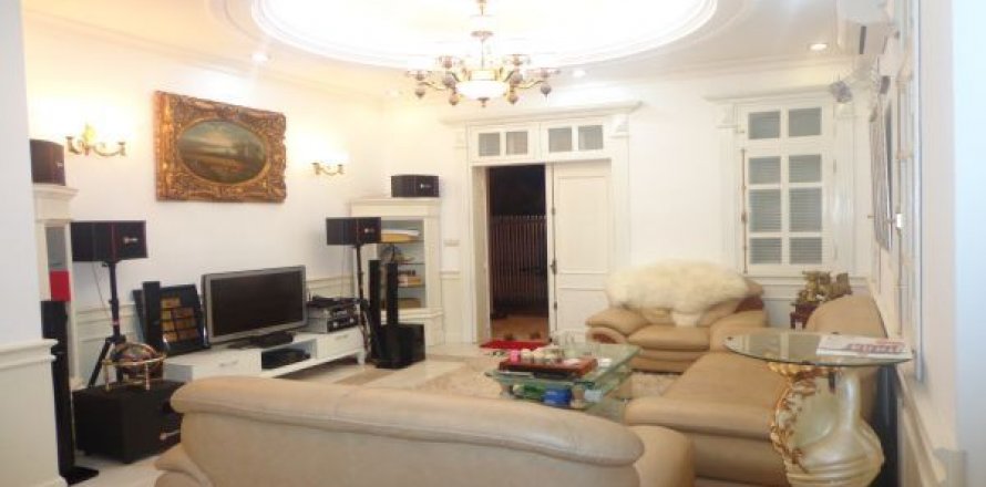 4 bedrooms Villa in Tay Ho, Ha Noi, No. 7935