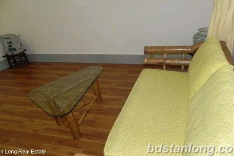 Квартира с 1 спальней в Тэйхо, Ханой ,  № 7582