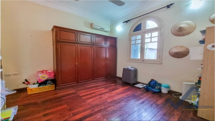 4 bedrooms House in Long Bien, Ha Noi, Vietnam No. 19524