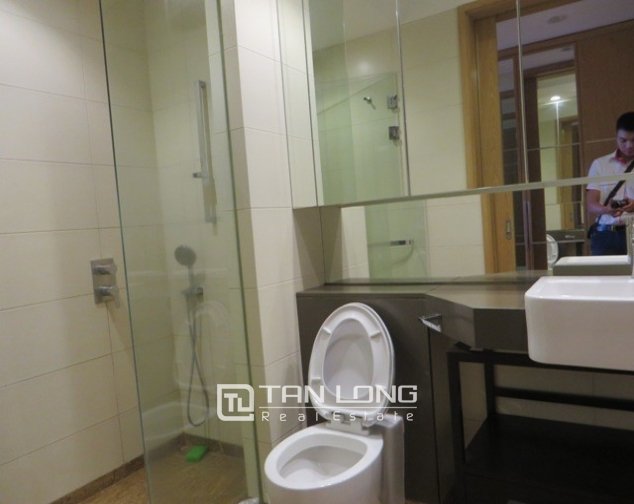 3 bedrooms Apartment in Cau Giay, Ha Noi, Vietnam No. 3884