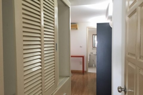 1 bedroom Apartment in Tay Ho, Ha Noi, No. 4188 7