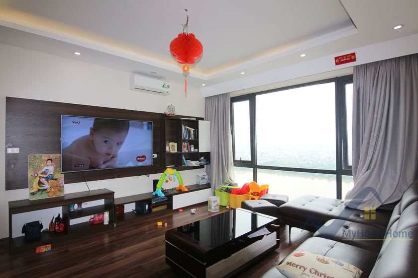 3 bedrooms Apartment in Long Bien, Ha Noi, Vietnam No. 19365