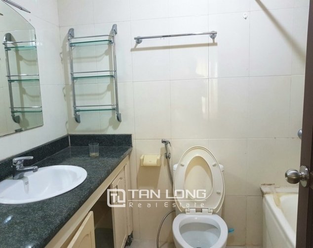 3 bedrooms Apartment in Tay Ho, Ha Noi, Vietnam No. 3490