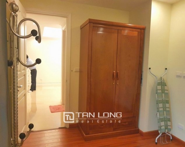 3 bedrooms Apartment in Tay Ho, Ha Noi, Vietnam No. 3495