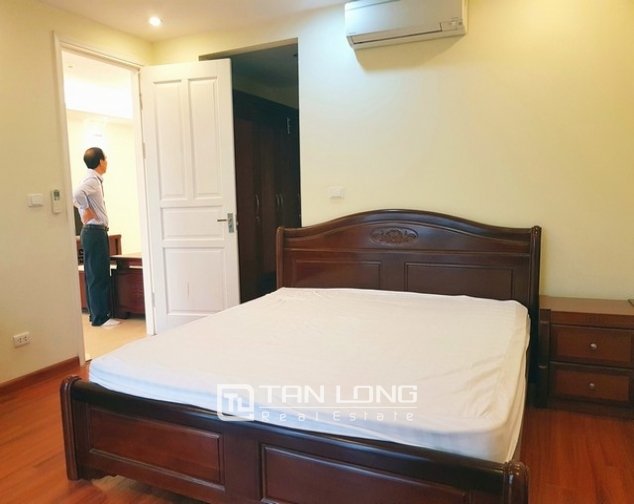 3 bedrooms Apartment in Tay Ho, Ha Noi, Vietnam No. 3495