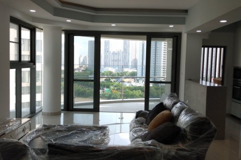 Studio Apartment in District 7, Ho Chi Minh, No. 14997