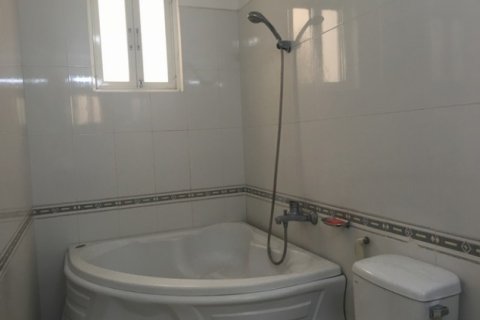 Дом с 4 спальнями в Тэйхо, Ханой , № 4169 13