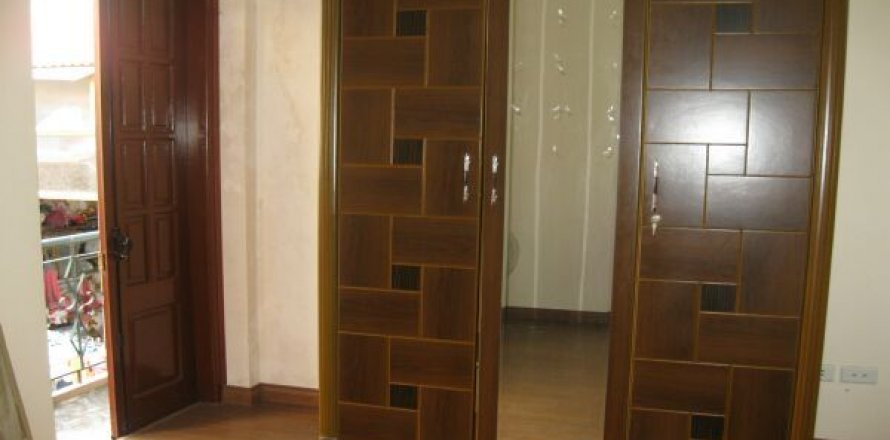 3 bedrooms Apartment in Dong Da, Ha Noi,  No. 8265