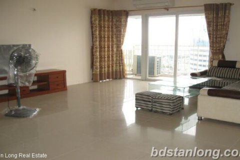 3 bedrooms Apartment in Dong Da, Ha Noi, No. 8264 2