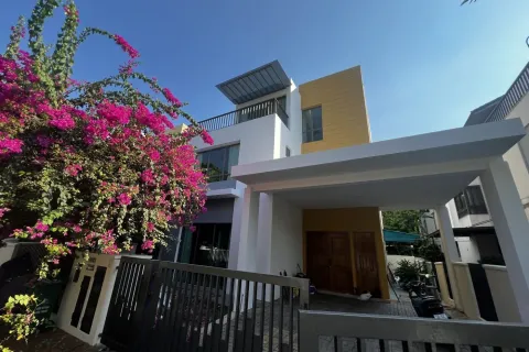 5 bedrooms House in Thu Duc, Ho Chi Minh, No. 27001