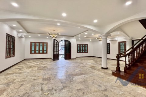4 bedrooms Villa in Tay Ho, Ha Noi, No. 18917 8
