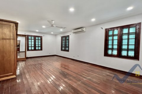 4 bedrooms Villa in Tay Ho, Ha Noi, No. 18917 18