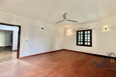 4 bedrooms Villa in Tay Ho, Ha Noi, No. 18917 16