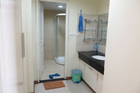 2 bedrooms Apartment in Tay Ho, Ha Noi, No. 6563 17