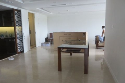 Квартира с 3 спальнями в Тэйхо, Ханой , № 5649 10