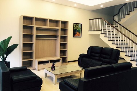 4 bedrooms Villa in Long Bien, Ha Noi, No. 5653 2