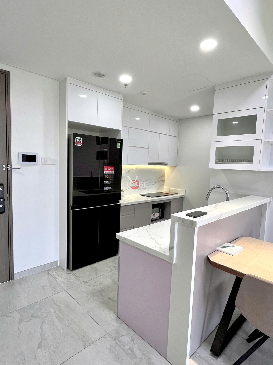 2 bedrooms Apartment in Ho Chi Minh, Vietnam No. 30295