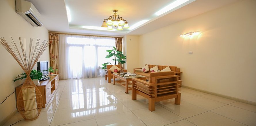 Квартира с 2 спальнями в Бадинь, Ханой , № 24651