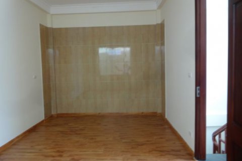 Дом с 4 спальнями в Тэйхо, Ханой , № 5039 9