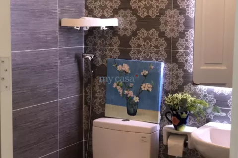 Квартира с 2 спальнями в Тхудык, Хошимин , № 11835 3