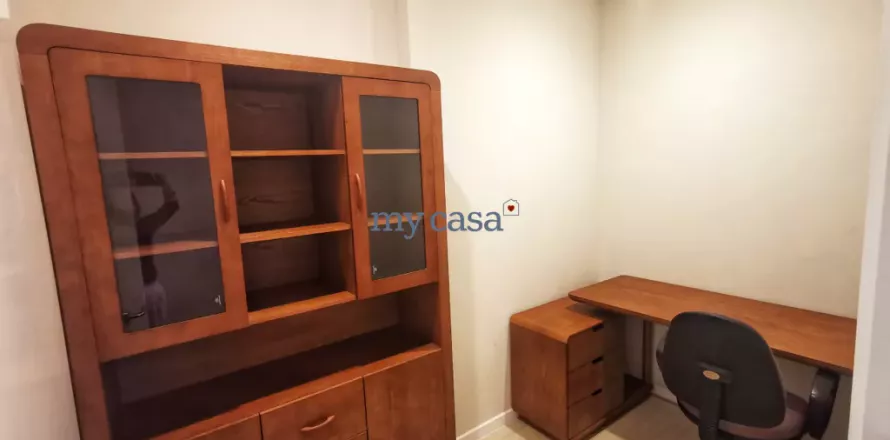 Квартира с 3 спальнями в Тхудык, Хошимин , № 11834