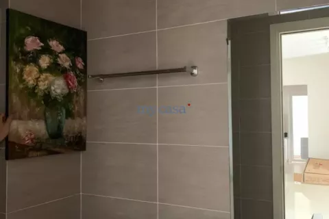 Квартира с 2 спальнями в Тхудык, Хошимин , № 11836 2