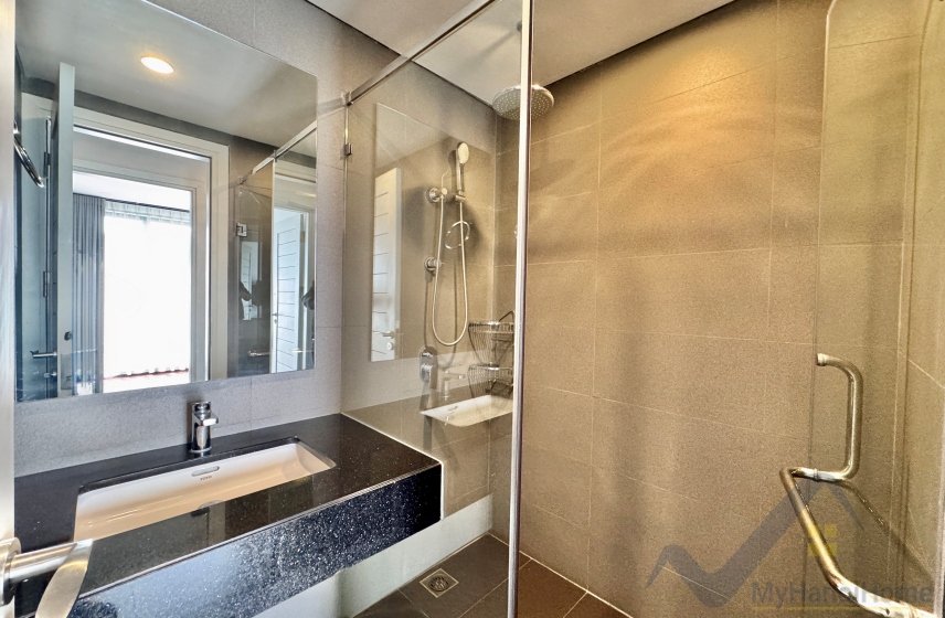 5 bedrooms Apartment in Tay Ho, Ha Noi, Vietnam No. 26365