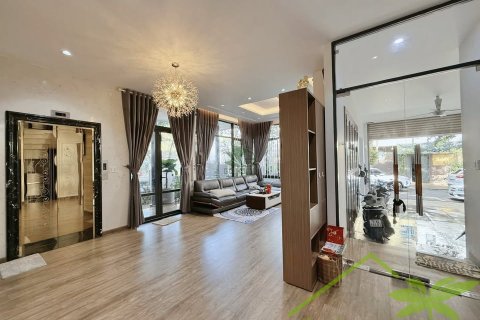 8 bedrooms Villa in Nha Trang,  No. 27897 3