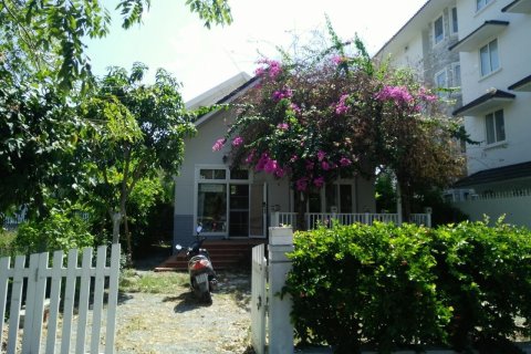 1 bedroom House in Nha Trang, No. 28750