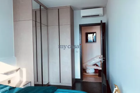 Квартира с 3 спальнями в Тхудык, Хошимин , № 12579 7