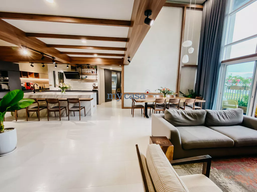 6 bedrooms Apartment in Thu Duc, Ho Chi Minh, Vietnam No. 11102