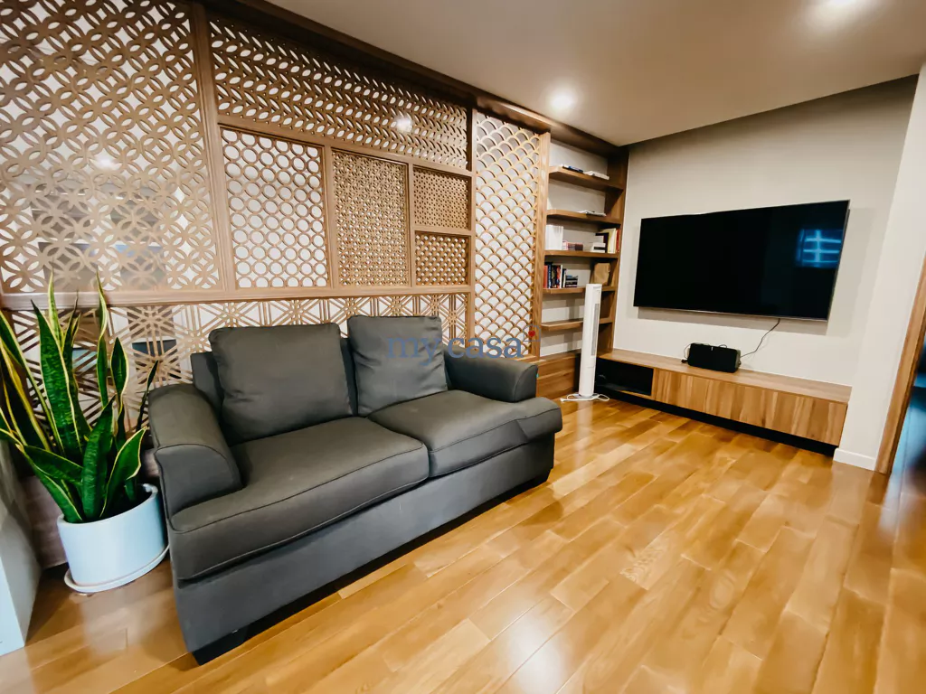 6 bedrooms Apartment in Thu Duc, Ho Chi Minh, Vietnam No. 11102