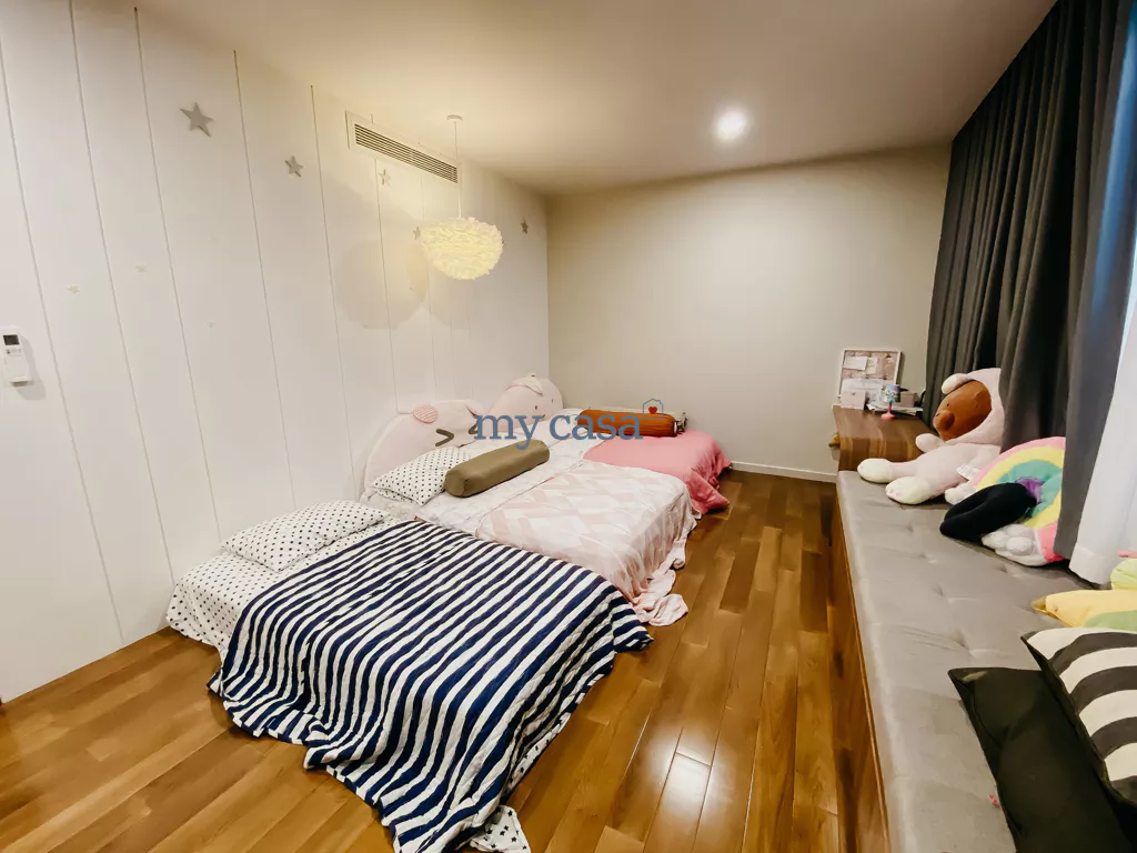 6 bedrooms Apartment in Thu Duc, Ho Chi Minh, Vietnam No. 11102