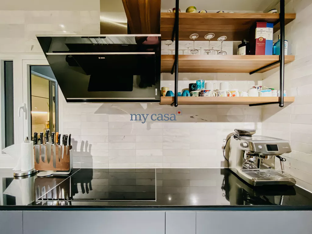 6 bedrooms Apartment in Thu Duc, Ho Chi Minh, Vietnam No. 11102